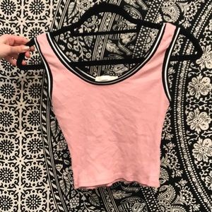pink tank top